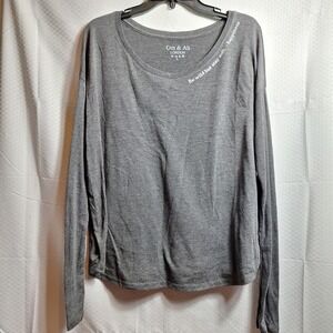 OM & AH London "Be Wild But Stay Soft - Happiness" Tee Sz L Gray Stretch Yoga